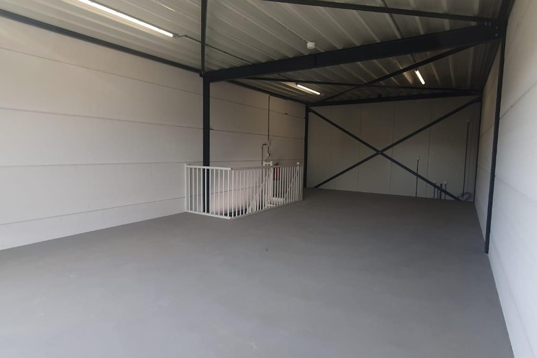 BedrijfsruimteaanMarinus van Meelweg 34 13<br/> inEindhoven