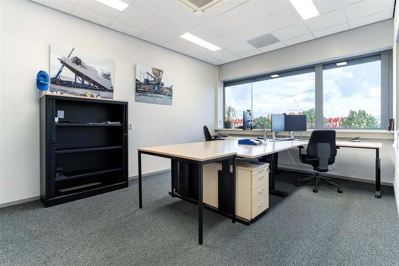 KantoorruimteaanPieter Hoebeeweg 99<br/> inDordrecht