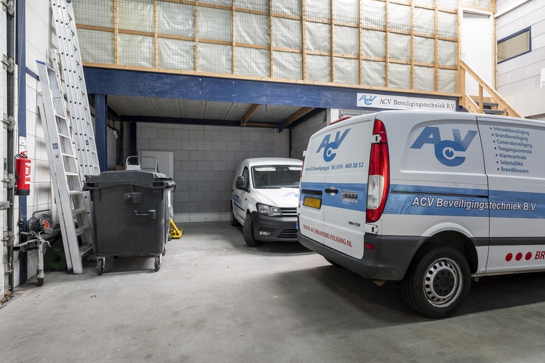 BedrijfsruimteaanKreekweg 16<br/> inVlaardingen