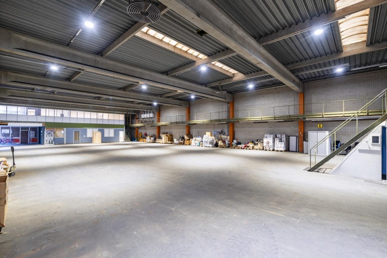 BedrijfsruimteaanAmbachtenstraat 87<br/> inOuderkerk aan de Amstel