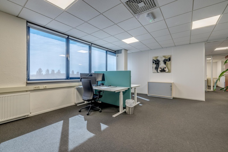 KantoorruimteaanRessenerbroek 26 a<br/> inHeteren