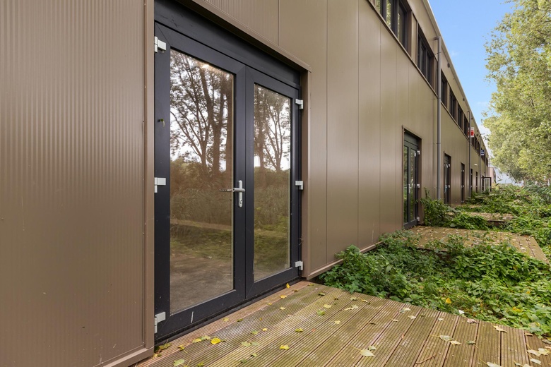BedrijfsruimteaanTitaniumweg 20<br/> inAlphen aan den Rijn BedrijfsruimteaanTitaniumweg 20<br/> inAlphen aan den Rijn