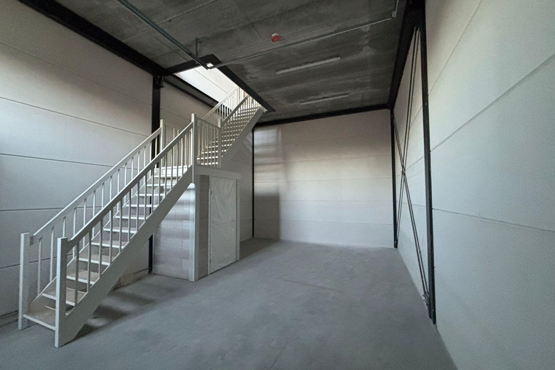 BedrijfsruimteaanHedikhuizerweg 15 C 2<br/> inDen Bosch