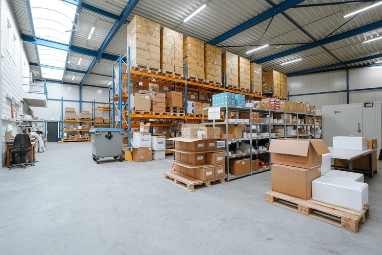 BedrijfsruimteaanHet Geffens Veld 9<br/> inGeffen BedrijfsruimteaanHet Geffens Veld 9<br/> inGeffen
