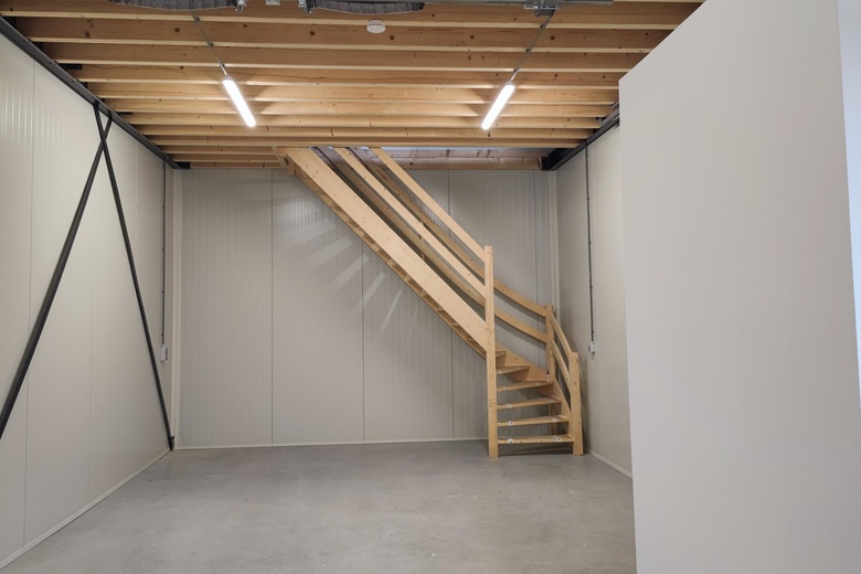 BedrijfsruimteaanVlotbrugweg 13 D<br/> inAlmere BedrijfsruimteaanVlotbrugweg 13 D<br/> inAlmere