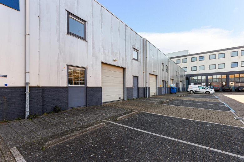 BedrijfsruimteaanEuromarkt 127<br/> inAlphen aan den Rijn