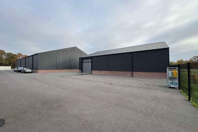 BedrijfsruimteaanDopheiweg 1<br/> inHeeswijk