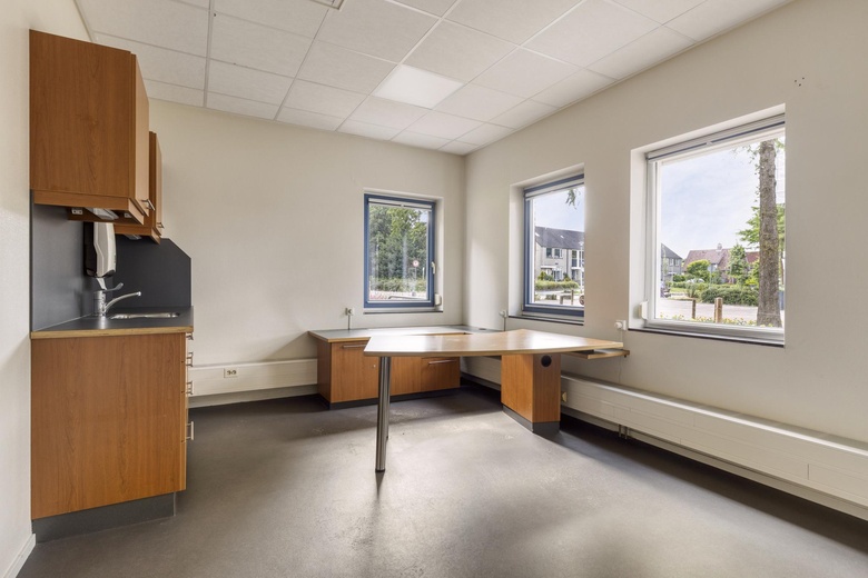 KantoorruimteaanBlokfluitlaan 19<br/> inOldenzaal KantoorruimteaanBlokfluitlaan 19<br/> inOldenzaal