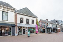 Bekijk foto 3 van Markt 9