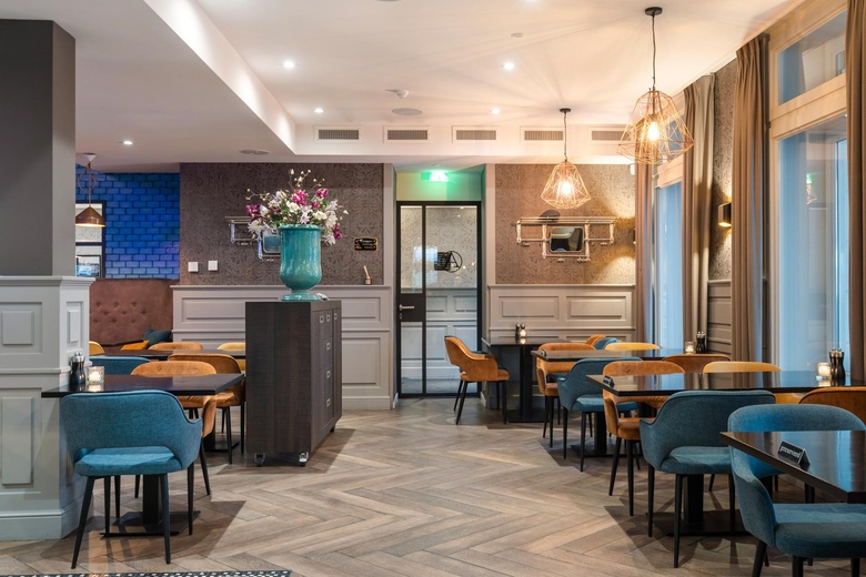 HorecaaanStationsplein | Stationsstraat - Antje 0 ong<br/> inWeert