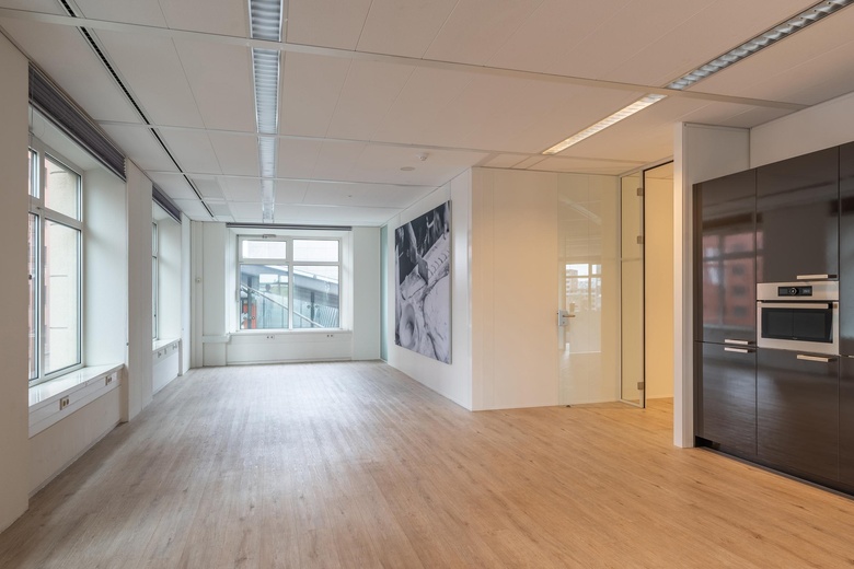 KantoorruimteaanWilhelminaplein 1 - 40<br/> inRotterdam KantoorruimteaanWilhelminaplein 1 - 40<br/> inRotterdam