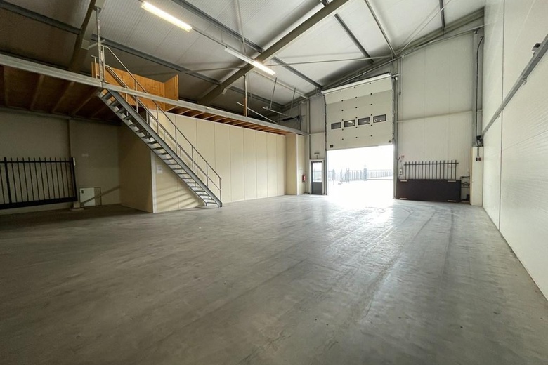 BedrijfsruimteaanLegmeerdijk 169 A<br/> inAalsmeer