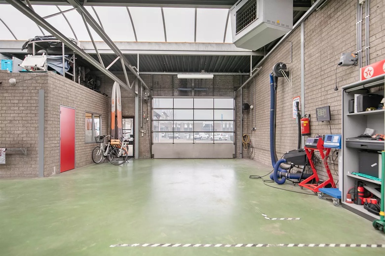 Bekijk foto 9 in  aan de  in 