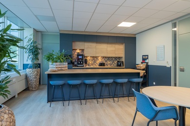 Bekijk foto 2 van Nijverheidstraat 6