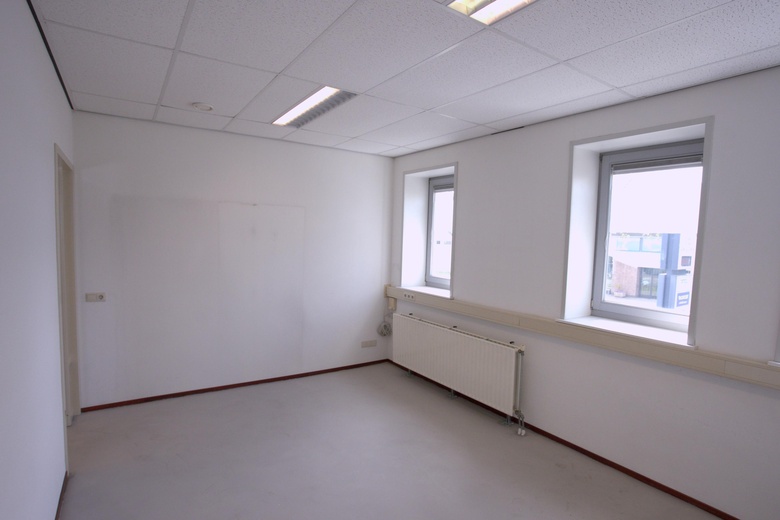 KantoorruimteaanBelder 43 a<br/> inRoosendaal KantoorruimteaanBelder 43 a<br/> inRoosendaal