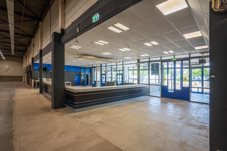 BedrijfsruimteaanDr. Nolenslaan 111<br/> inSittard