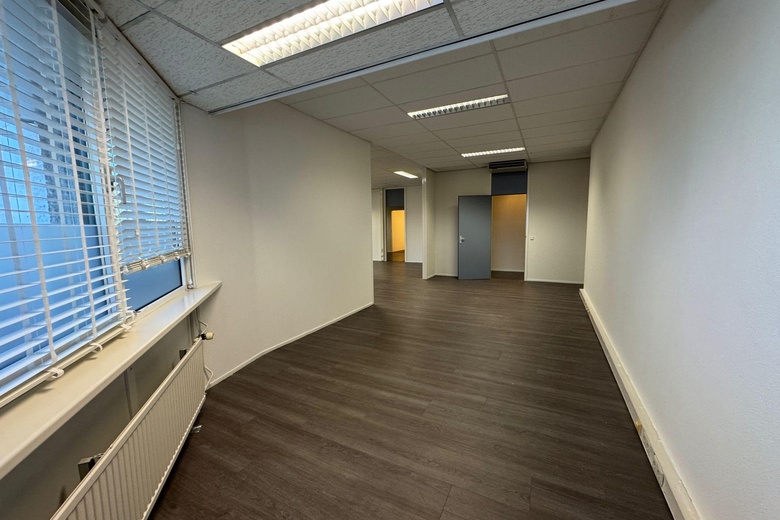 KantoorruimteaanRietveldenweg 41 B<br/> inDen Bosch KantoorruimteaanRietveldenweg 41 B<br/> inDen Bosch