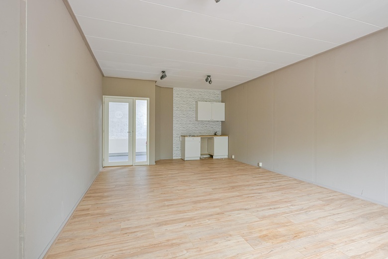 BedrijfsruimteaanIndustrieweg 44<br/> inWormerveer BedrijfsruimteaanIndustrieweg 44<br/> inWormerveer