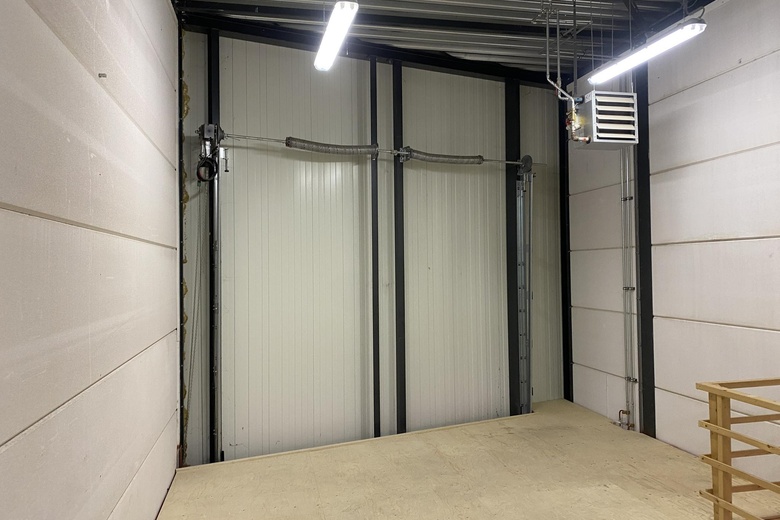 BedrijfsruimteaanNeonweg 182<br/> inAlmere BedrijfsruimteaanNeonweg 182<br/> inAlmere
