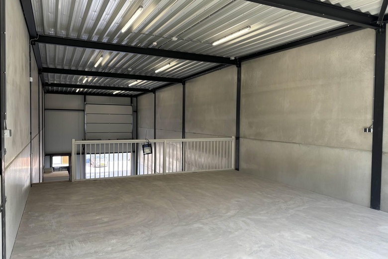 BedrijfsruimteaanAgriport 7 11<br/> inMiddenmeer