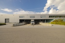 Bedrijfsruimte Lelystad - Larserpoortweg 26 - Foto 1