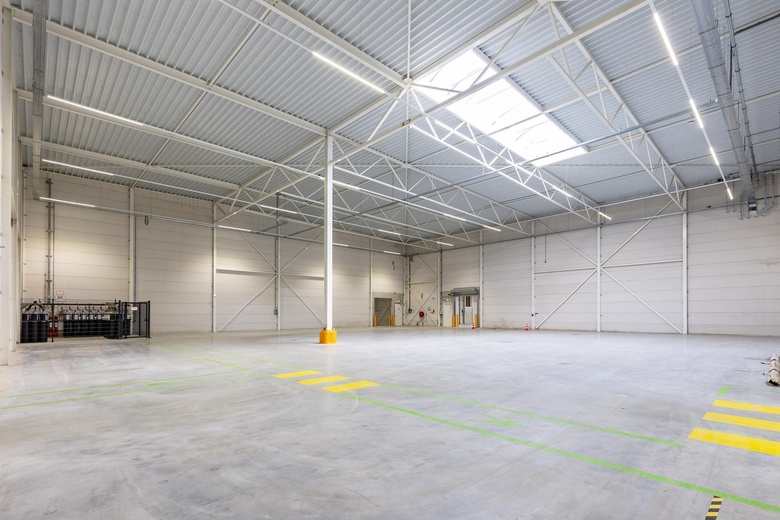 BedrijfsruimteaanPaderbornstraat 1<br/> inZwolle BedrijfsruimteaanPaderbornstraat 1<br/> inZwolle
