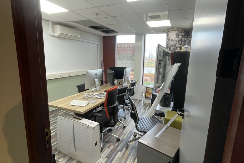 KantoorruimteaanPalmpolstraat 92<br/> inAlmere KantoorruimteaanPalmpolstraat 92<br/> inAlmere