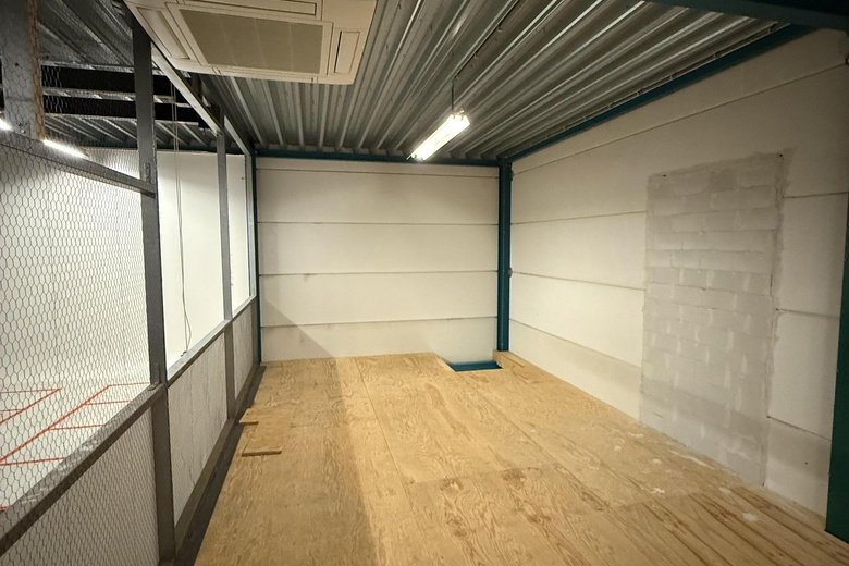 BedrijfsruimteaanSatellietbaan 13 E<br/> inHillegom