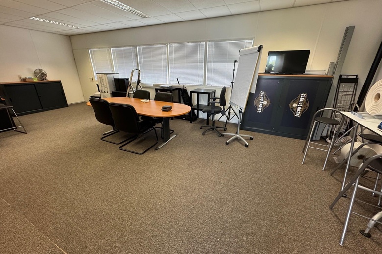 BedrijfsruimteaanKroonstraat 24<br/> inEtten-Leur