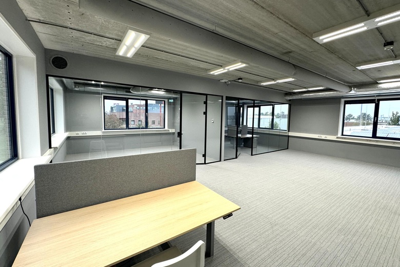 KantoorruimteaanKoeweistraat 12<br/> inWaardenburg