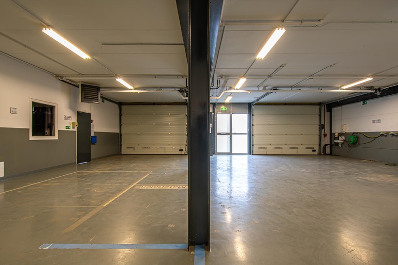 BedrijfsruimteaanDe Limiet 3 a<br/> inVianen BedrijfsruimteaanDe Limiet 3 a<br/> inVianen