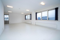 Bekijk foto 4 van Einsteinweg 11 a