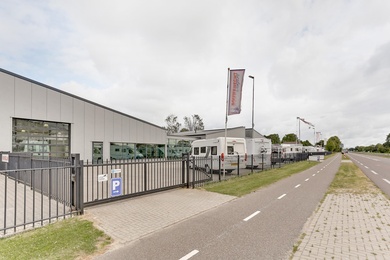 Bekijk foto 2 van Rijksweg 82 A