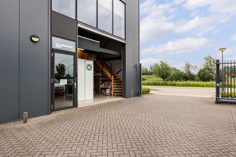BedrijfsruimteaanGrote Esch 1195<br/> inMoordrecht BedrijfsruimteaanGrote Esch 1195<br/> inMoordrecht
