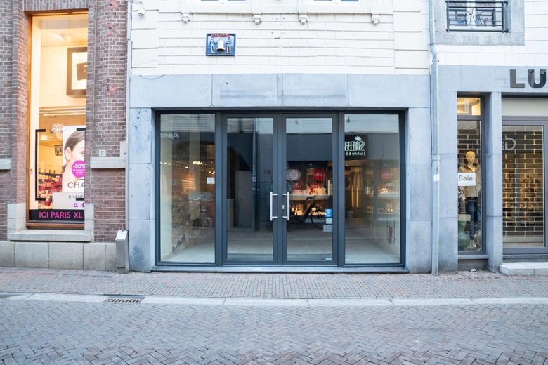 Bekijk foto 1 van Limbrichterstraat 49