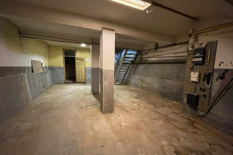 WinkelruimteaanDordtselaan 16 A<br/> inRotterdam