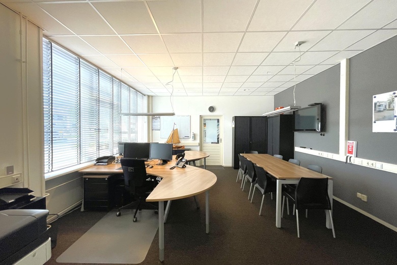 BedrijfsruimteaanVan Leeuwenhoekstraat 16<br/> inHarderwijk BedrijfsruimteaanVan Leeuwenhoekstraat 16<br/> inHarderwijk