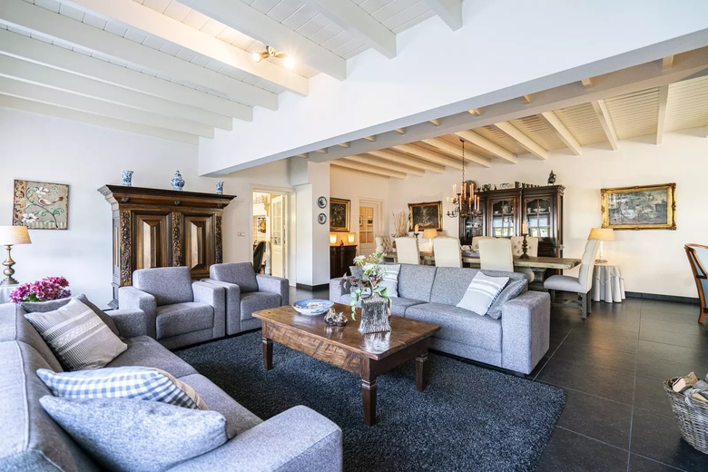 Bekijk foto 24 in  aan de  in 