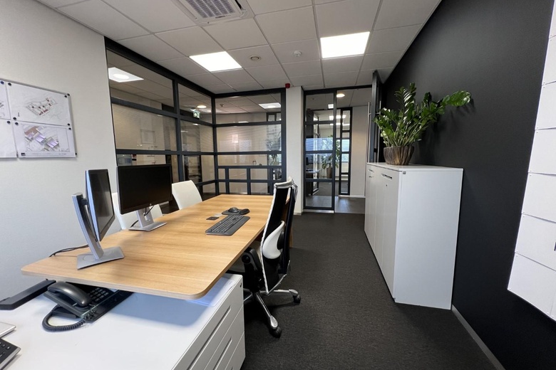 KantoorruimteaanDe Veldoven 13<br/> inHendrik-Ido-Ambacht