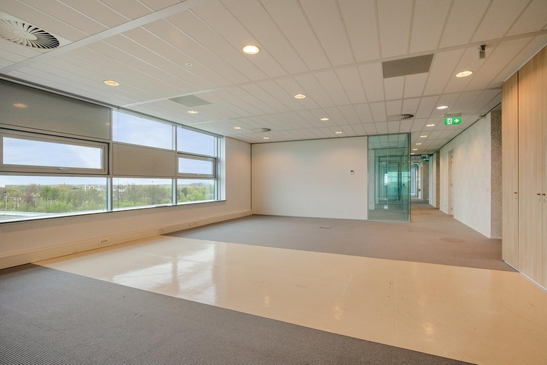 KantoorruimteaanHulsterweg 82<br/> inVenlo KantoorruimteaanHulsterweg 82<br/> inVenlo