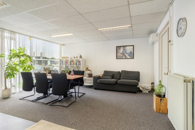 Kantoorruimte Alphen aan den Rijn - A. van Leeuwenhoekweg 19 - Foto 2