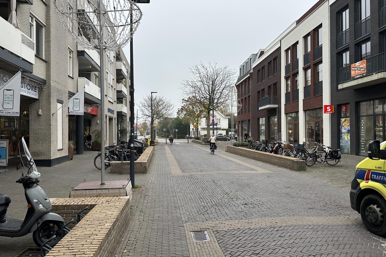 WinkelruimteaanVan Boetzelaerstraat 7<br/> inAlphen aan den Rijn