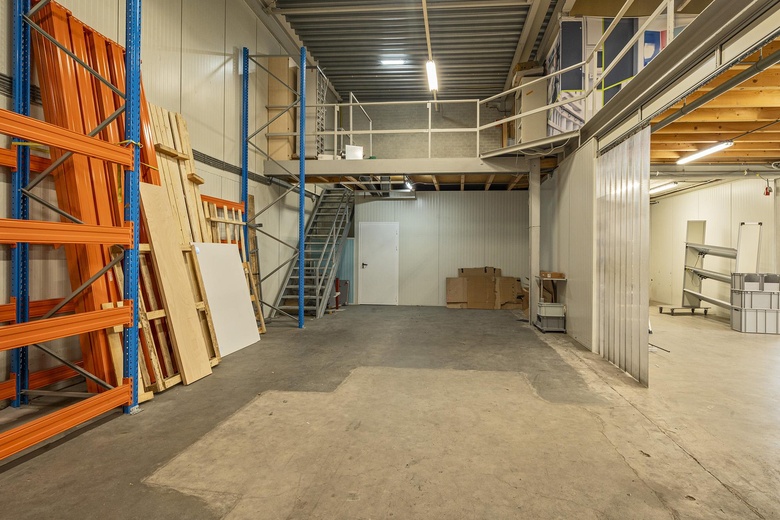 BedrijfsruimteaanRijthoek 11<br/> inHaaften