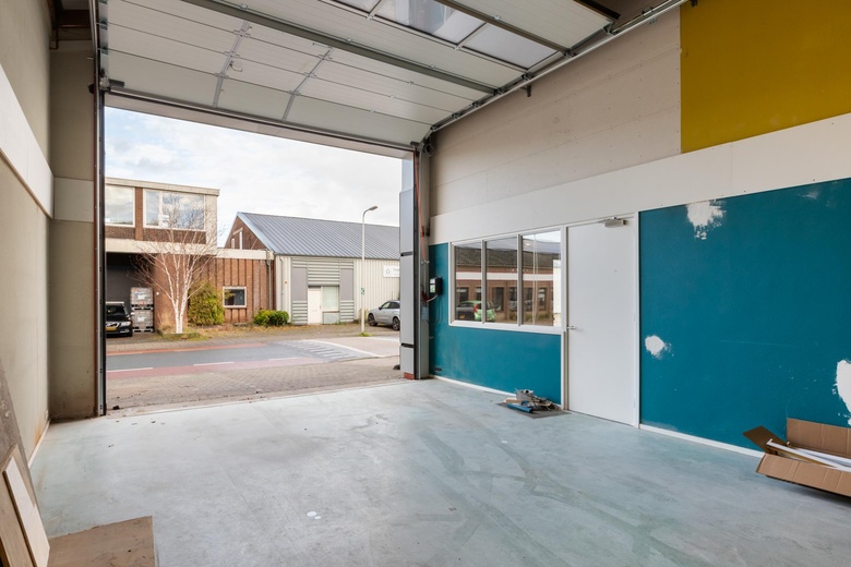 BedrijfsruimteaanZuidplasstraat 6<br/> inMoerkapelle