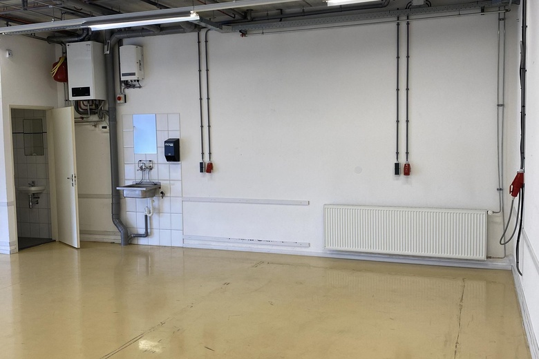 BedrijfsruimteaanFrankweg 37<br/> inNieuw-Vennep