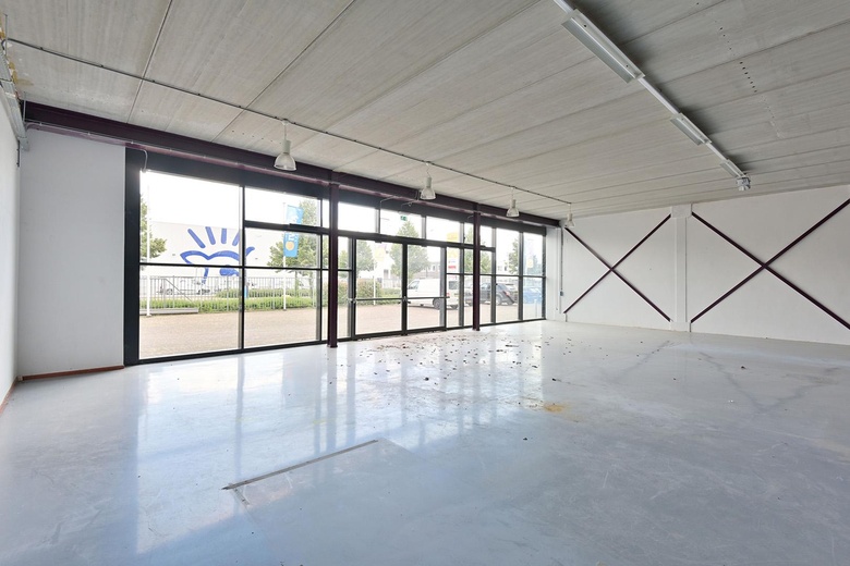 BedrijfsruimteaanDr. Nolenslaan 114 A<br/> inSittard