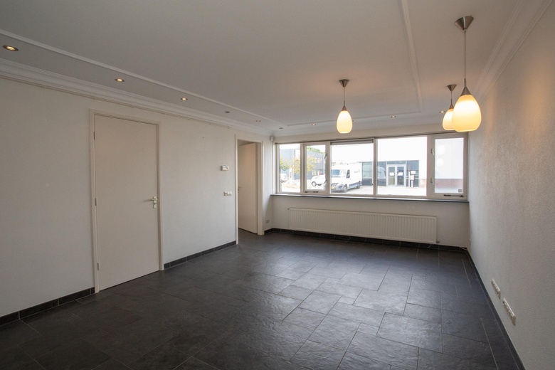 BedrijfsruimteaanBedrijvenstraat 5<br/> inWierden