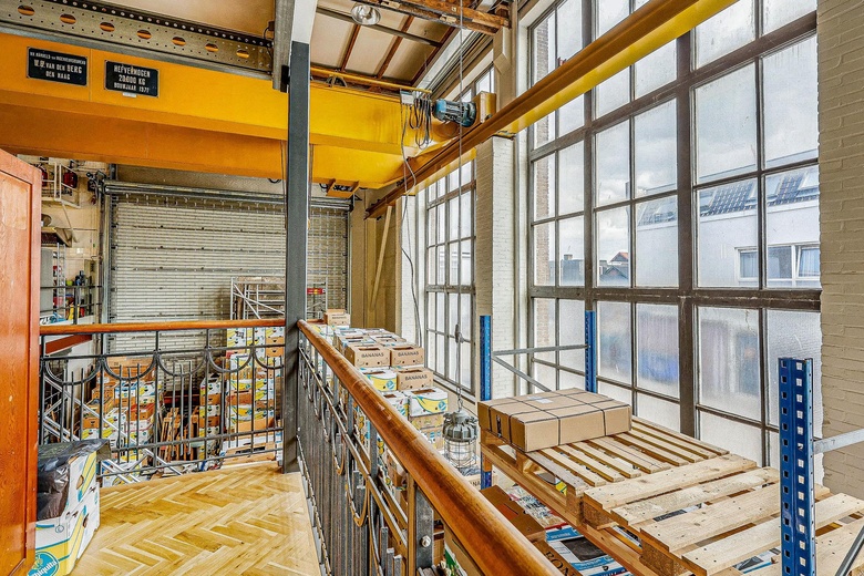 BedrijfsruimteaanIndustriestraat 22 F<br/> inIJmuiden BedrijfsruimteaanIndustriestraat 22 F<br/> inIJmuiden