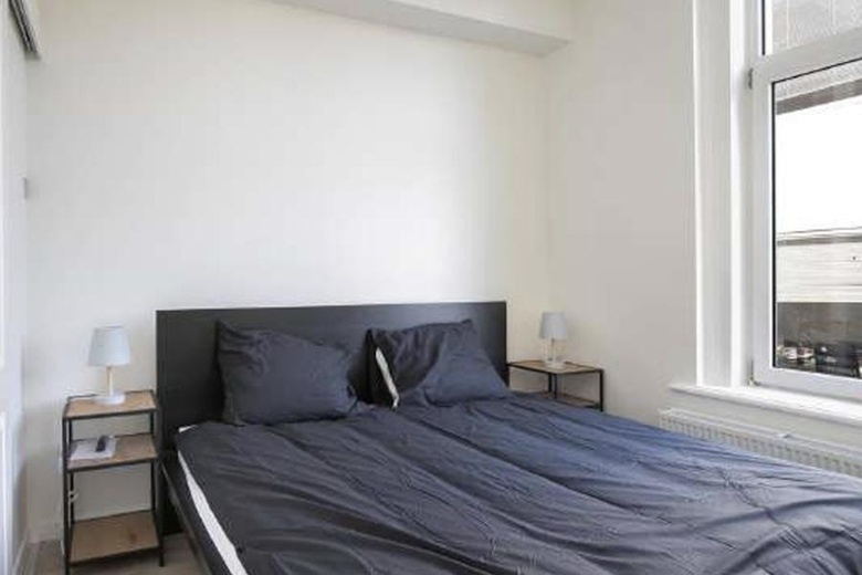 WinkelruimteaanVan Oldenbarneveltstraat 135 A<br/> inRotterdam WinkelruimteaanVan Oldenbarneveltstraat 135 A<br/> inRotterdam