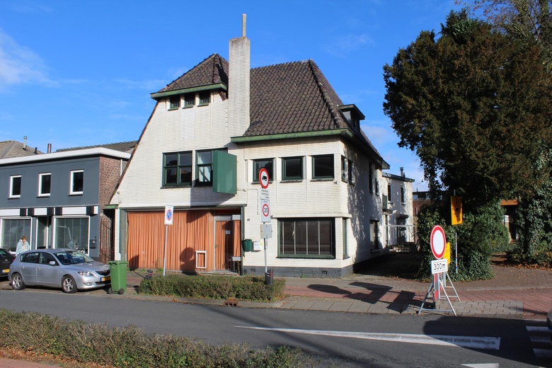 WinkelruimteaanStationsstraat 16<br/> inRijen
